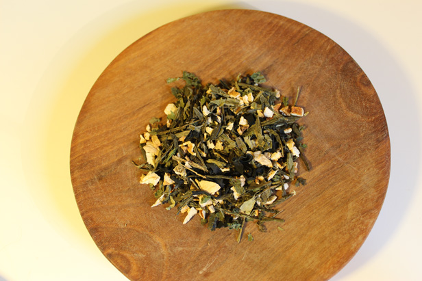 japán zöld wakame tea tálban